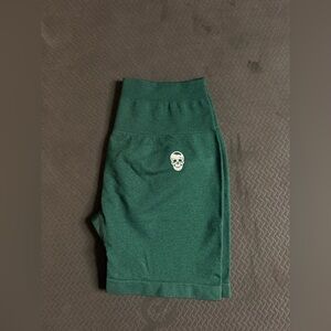 GYMREAPERS Green Biker Shorts
